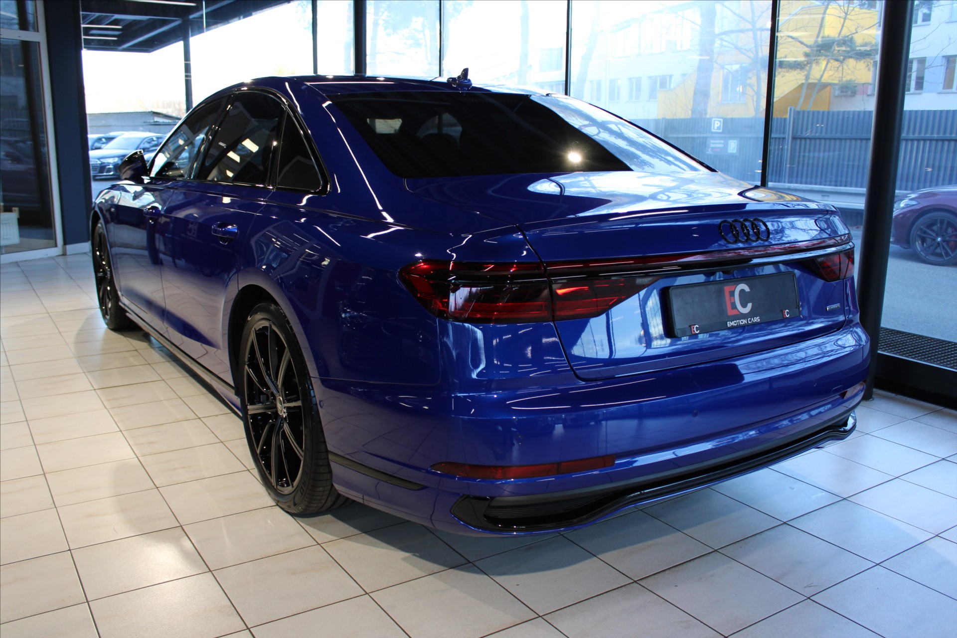 Audi A8