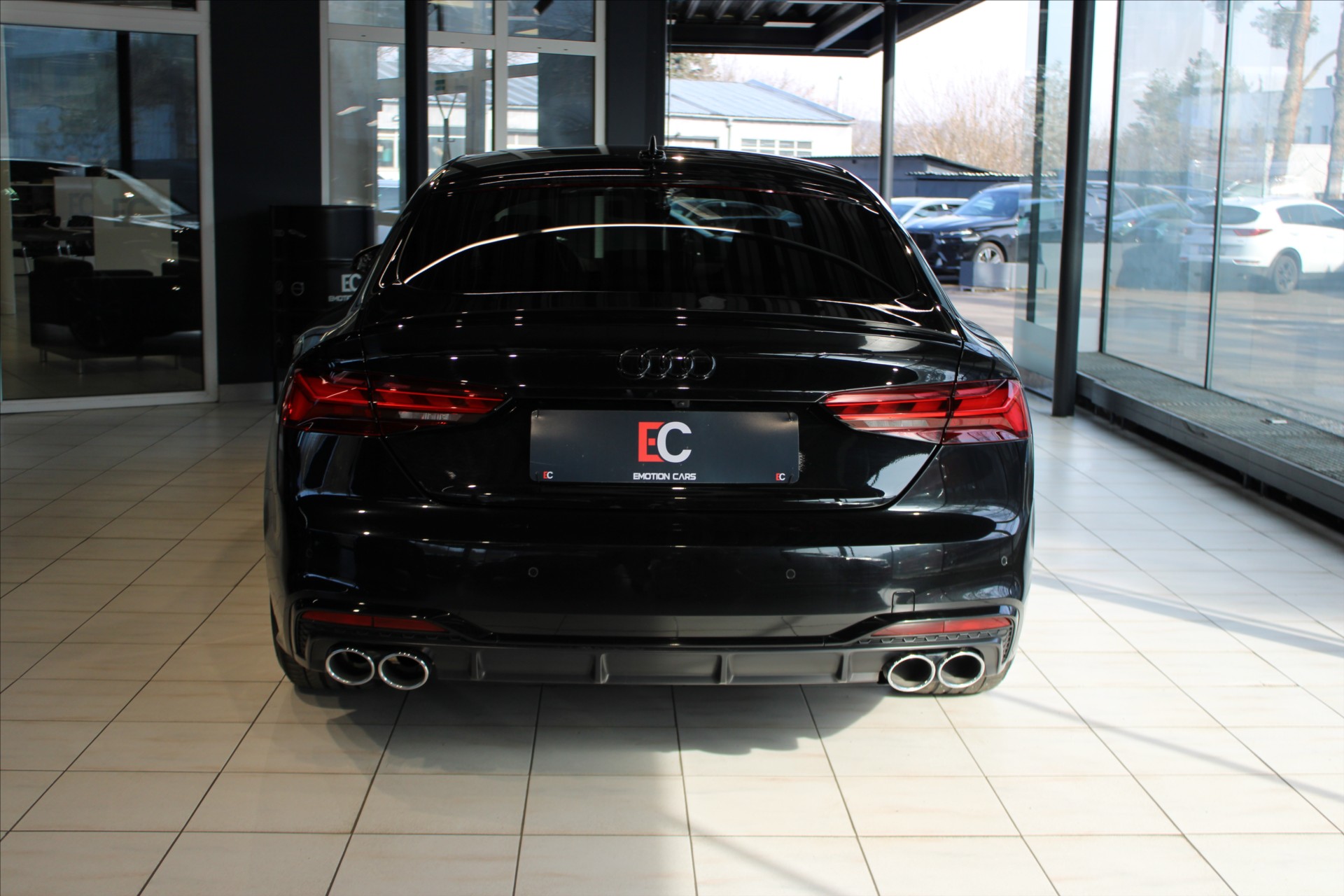 Audi S5