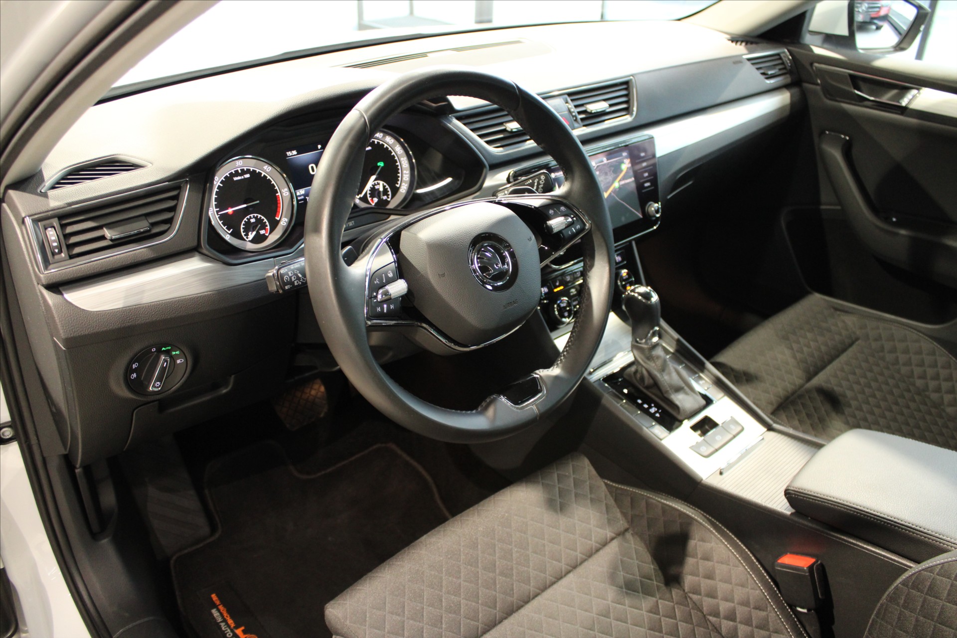 Škoda Superb